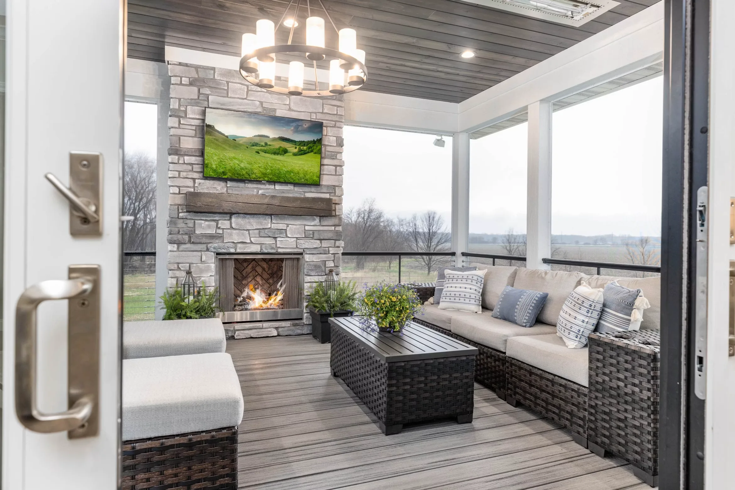 Covered Outdoor Living Rooms