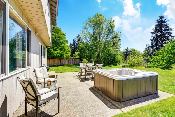 hpt tubs and spas