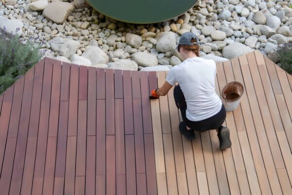 deck staining