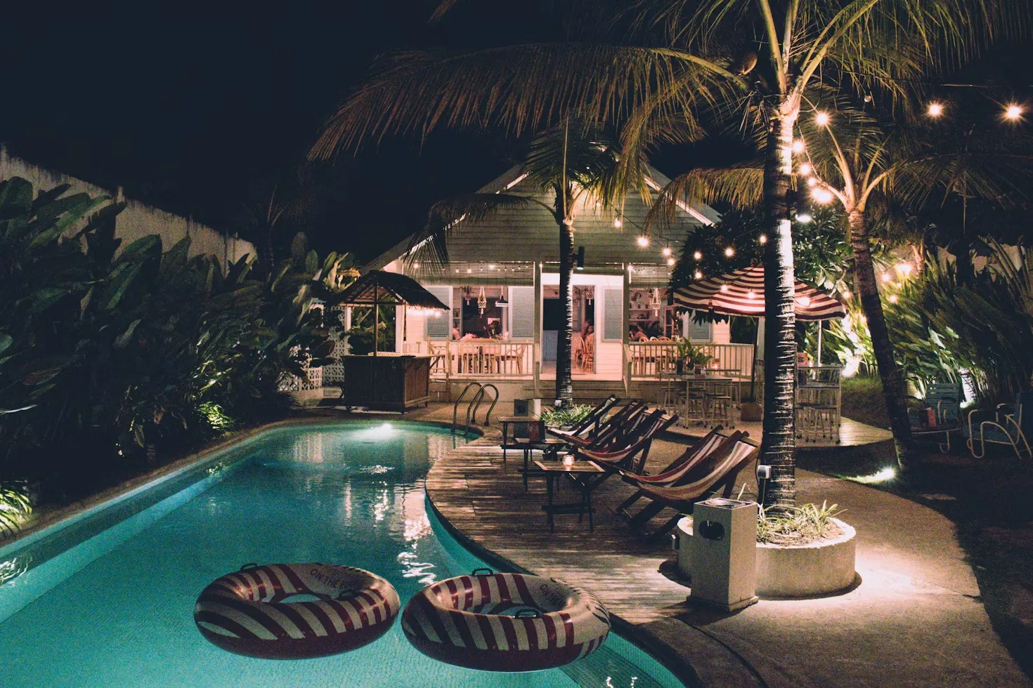 pool deck
